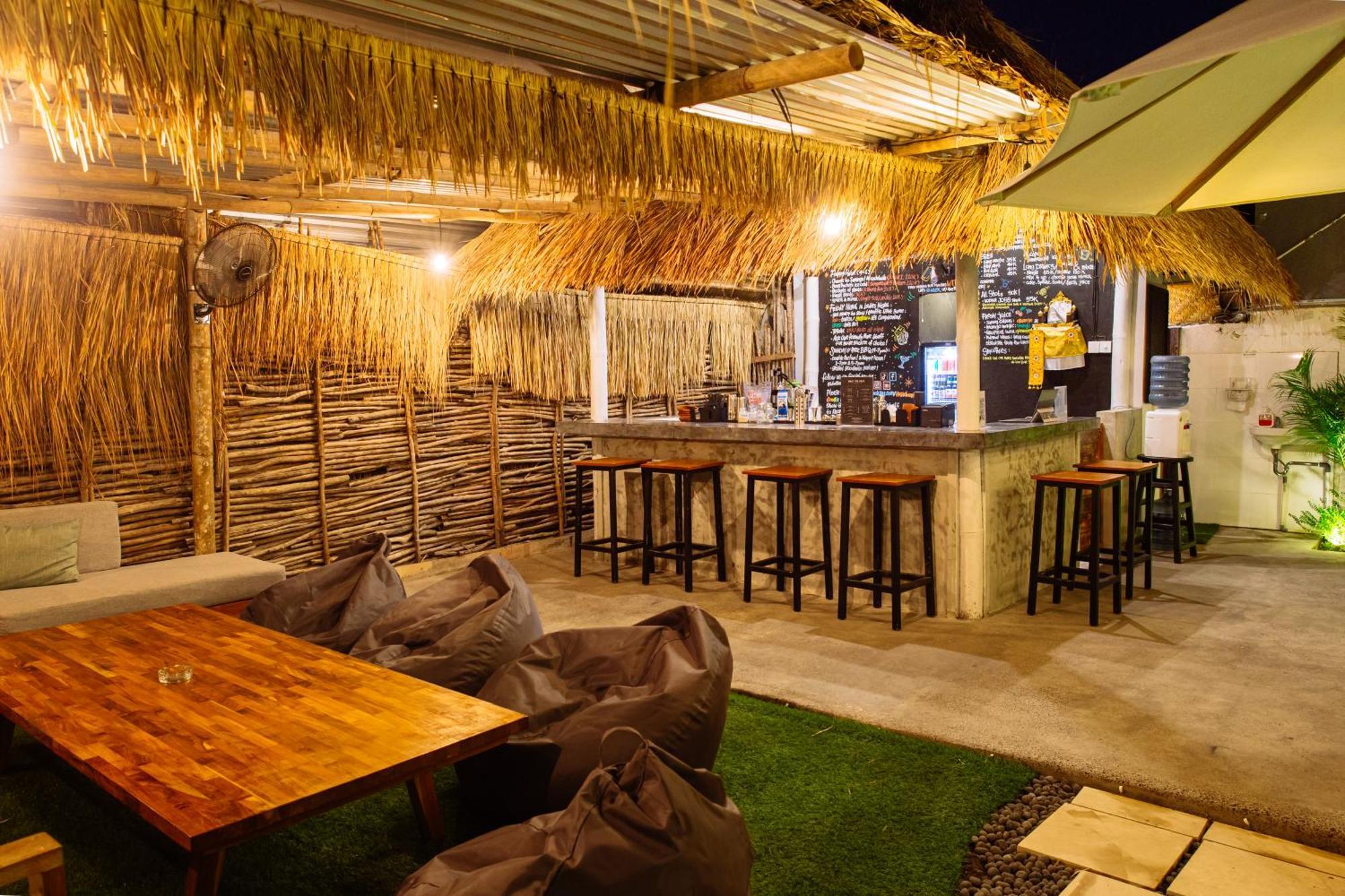 What The Duck Backpackers Canggu Kültér fotó