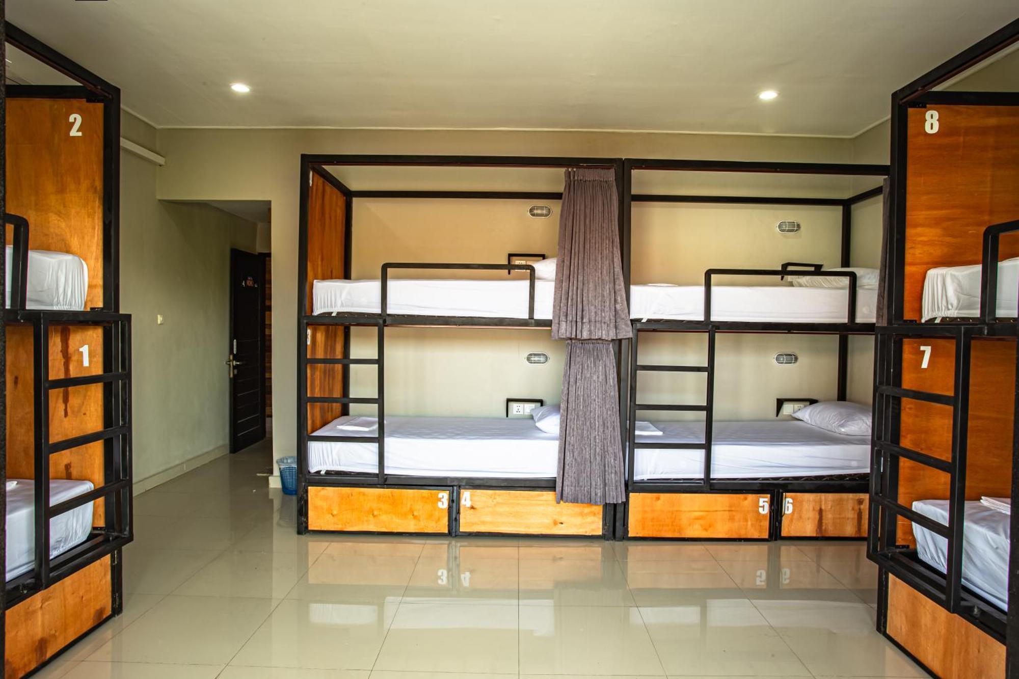 What The Duck Backpackers Canggu Kültér fotó